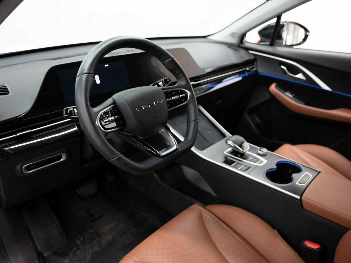 OMODA C5 с пробегом — 2022 год. Фото: #6