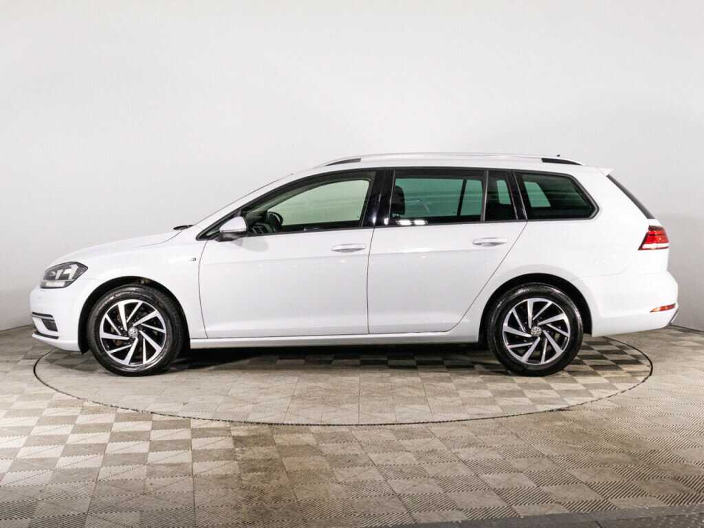 Volkswagen Golf с пробегом — 2018 год. Фото: #7