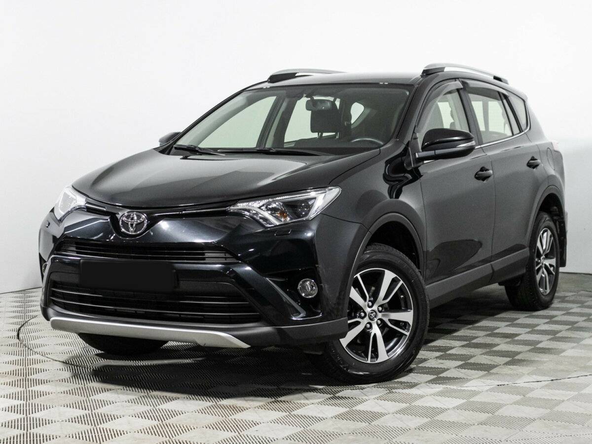 Toyota RAV4 с пробегом — 2016 год. Фото: #0