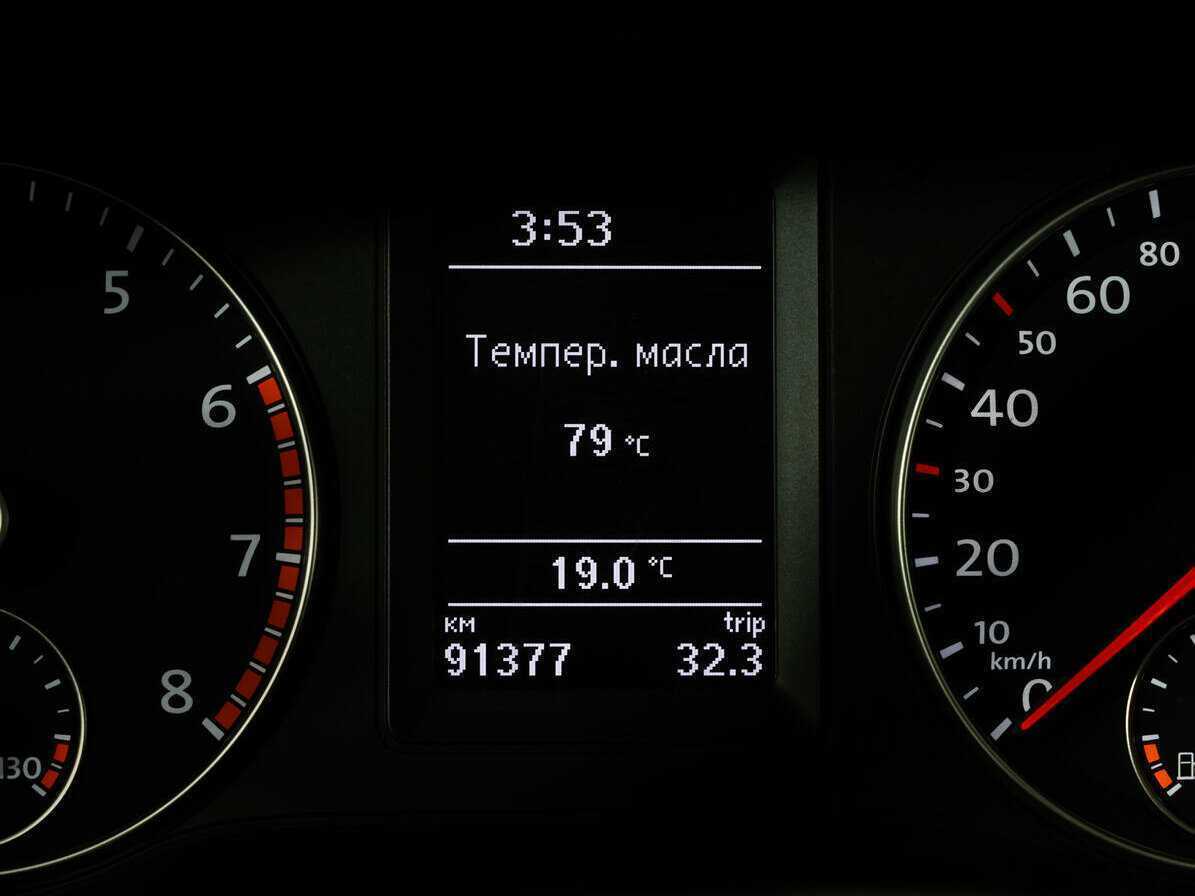 Volkswagen Jetta с пробегом — 2013 год. Фото: #12