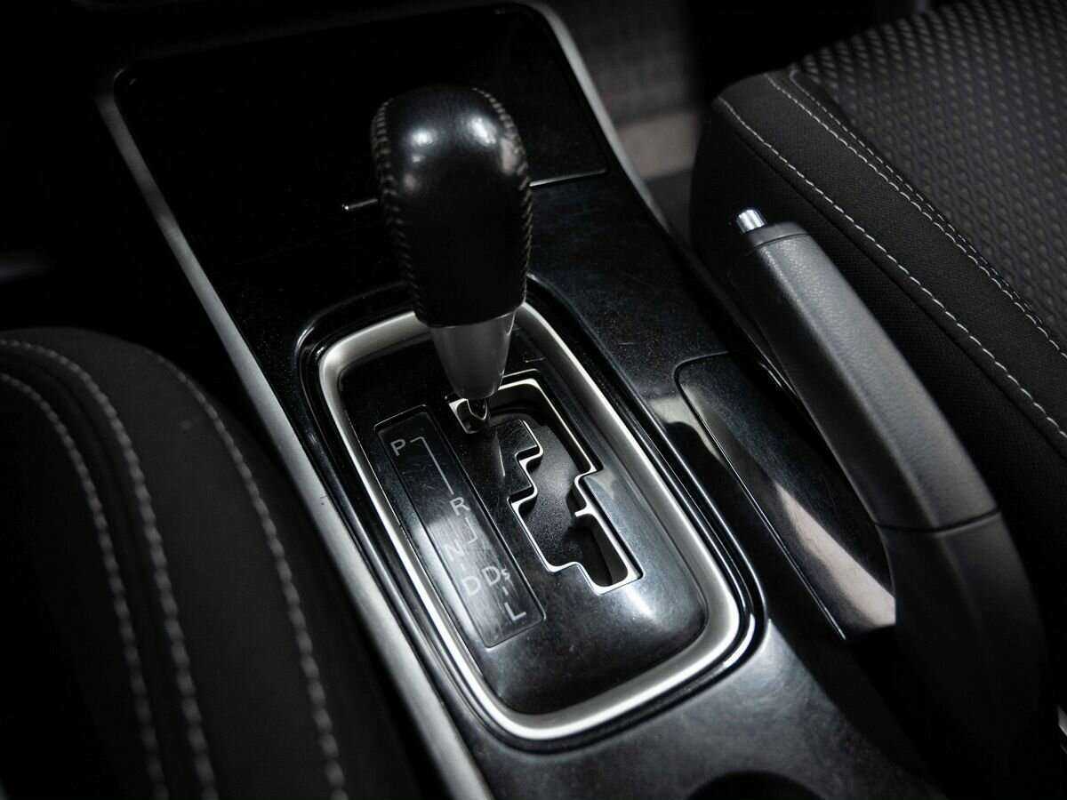 Mitsubishi Outlander с пробегом — 2019 год. Фото: #17