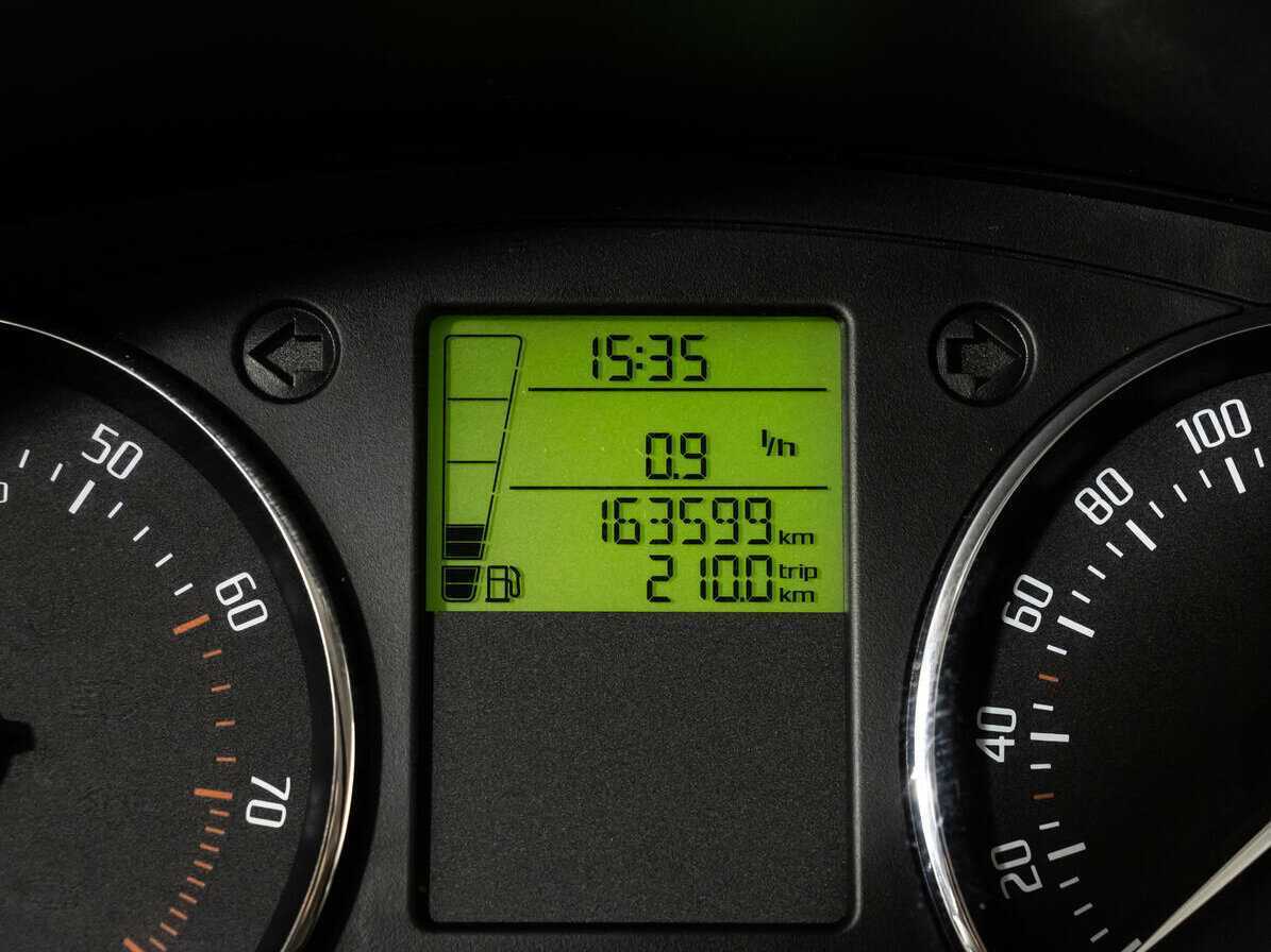 Skoda Fabia с пробегом — 2012 год. Фото: #14