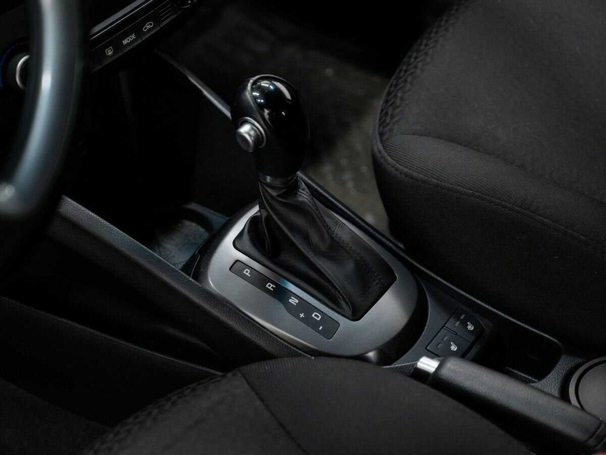 Kia Rio с пробегом — 2016 год. Фото: #16