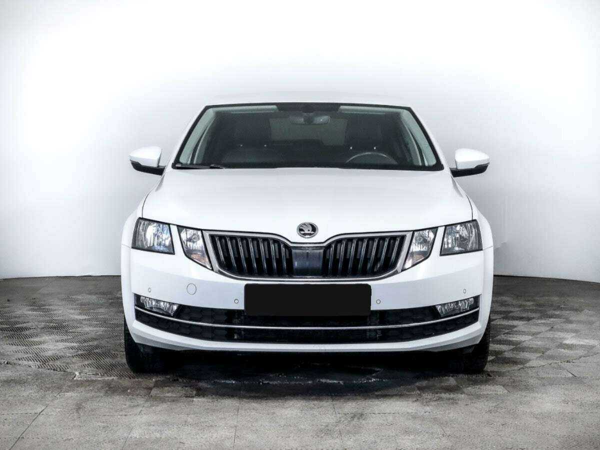 Skoda Octavia с пробегом — 2020 год. Фото: #1