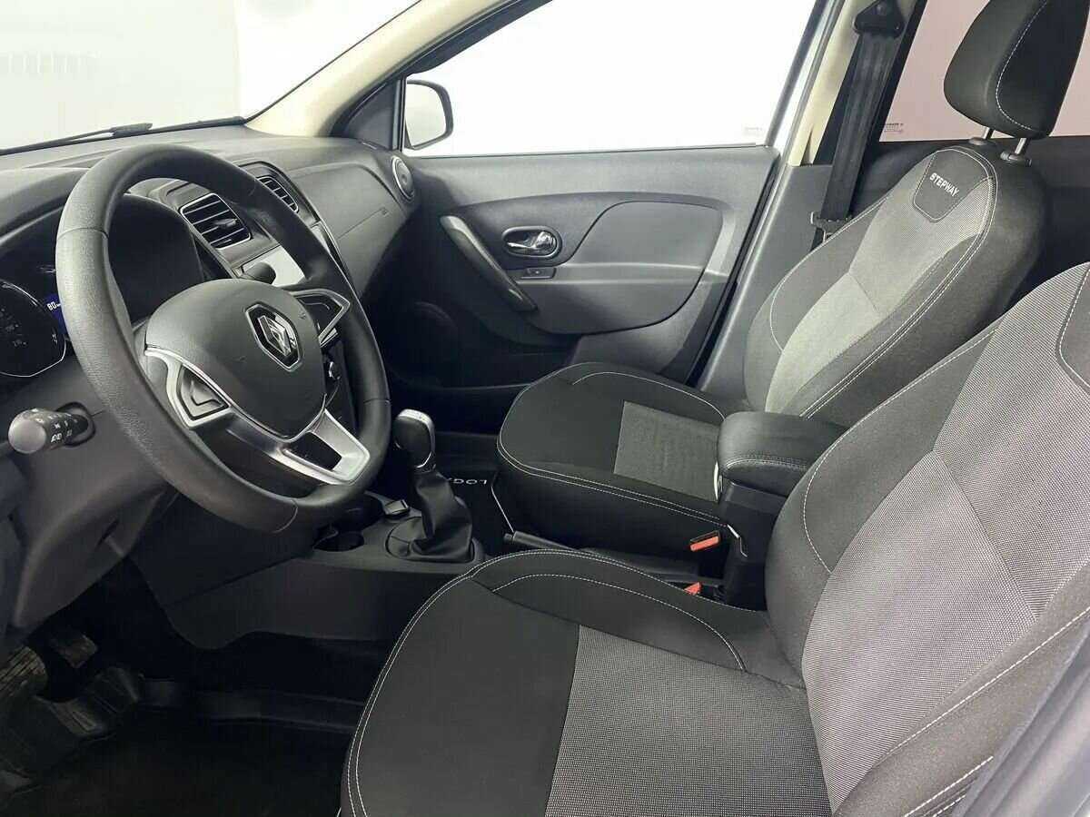 Renault Logan с пробегом — 2021 год. Фото: #4