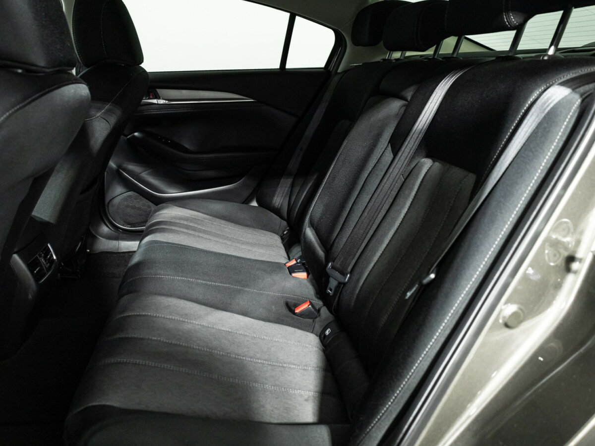 Mazda 6 с пробегом — 2020 год. Фото: #8