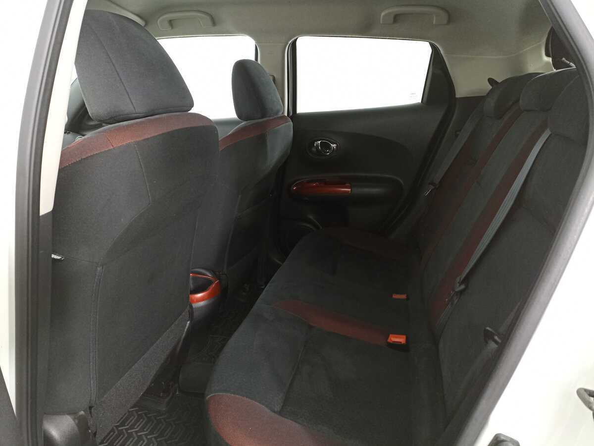 Nissan Juke с пробегом — 2012 год. Фото: #11