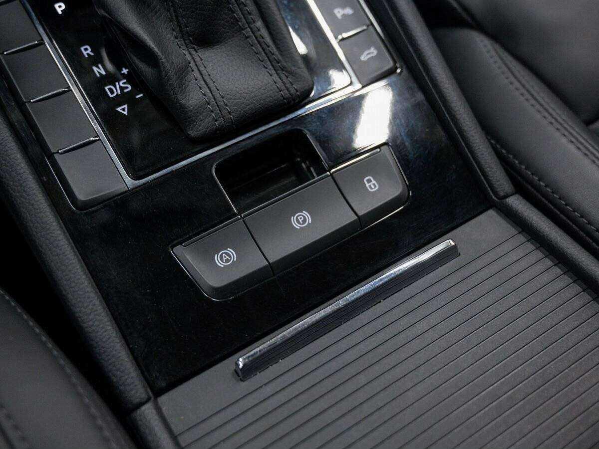 Skoda Superb с пробегом — 2017 год. Фото: #22