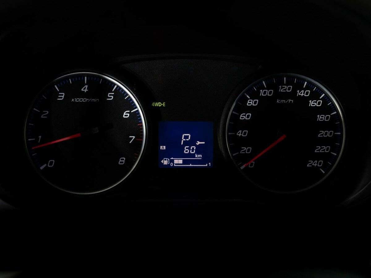 Mitsubishi Outlander с пробегом — 2014 год. Фото: #15