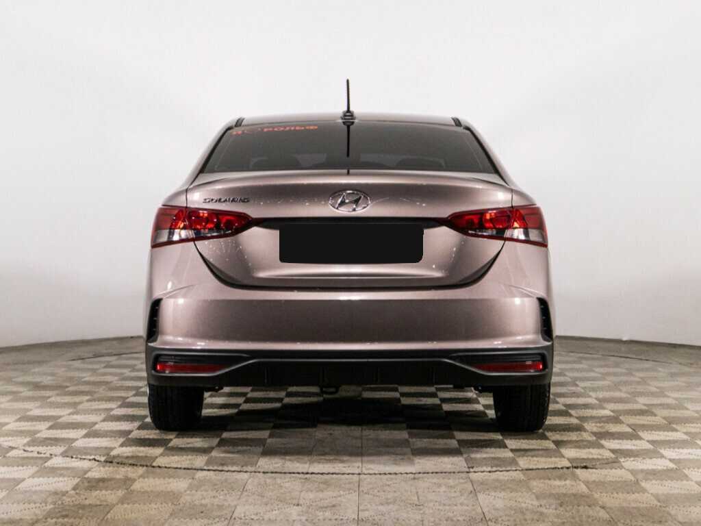 Hyundai Solaris с пробегом — 2020 год. Фото: #5