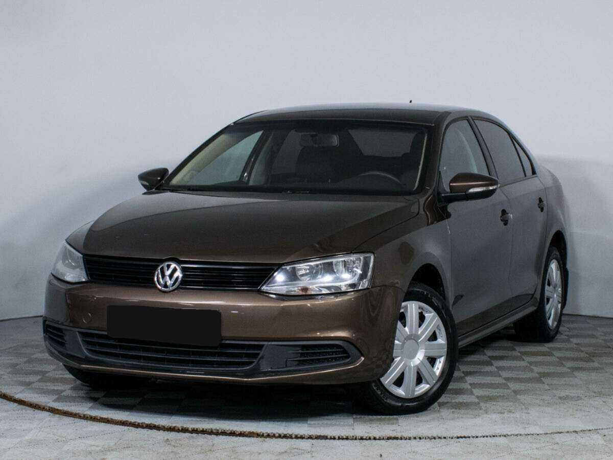 Volkswagen Jetta с пробегом — 2012 год. Посмотреть фото