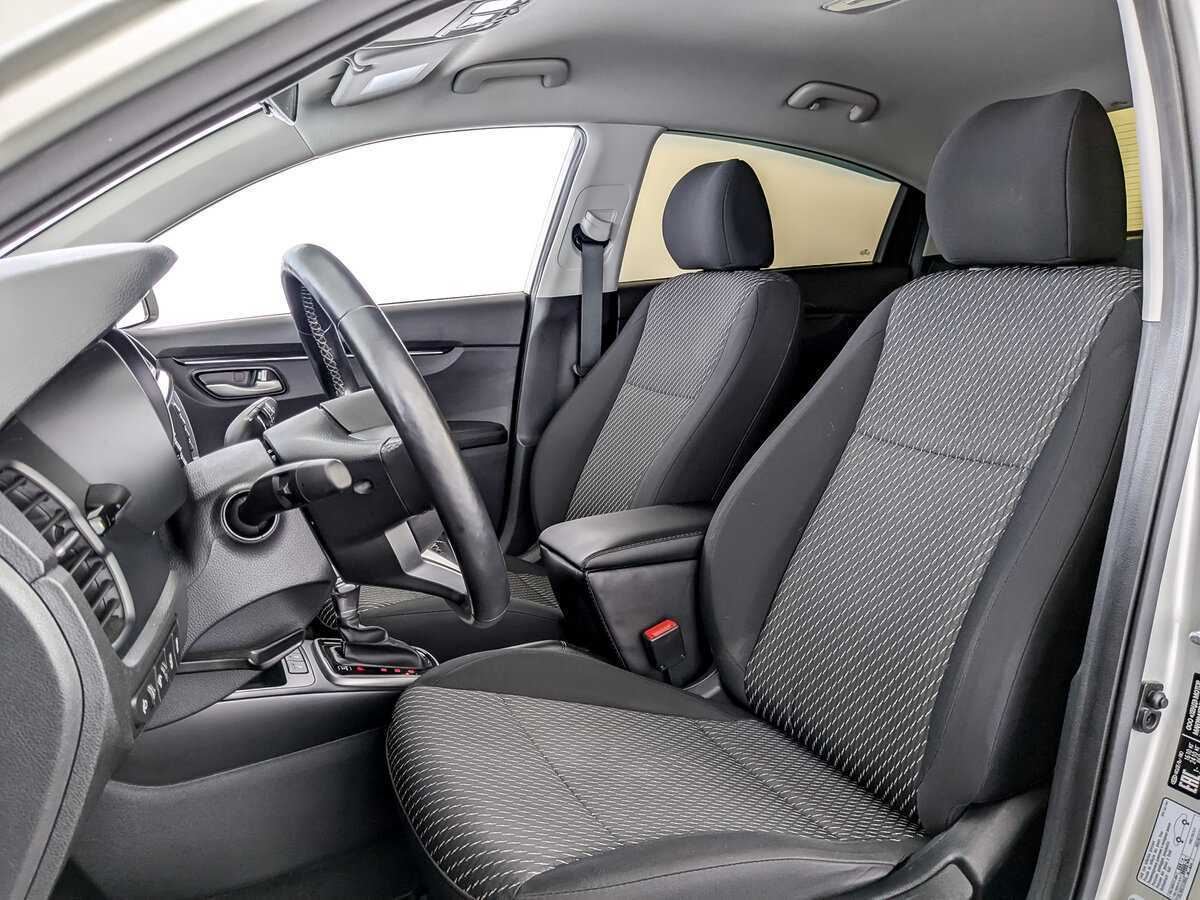 Kia Rio с пробегом — 2018 год. Фото: #14