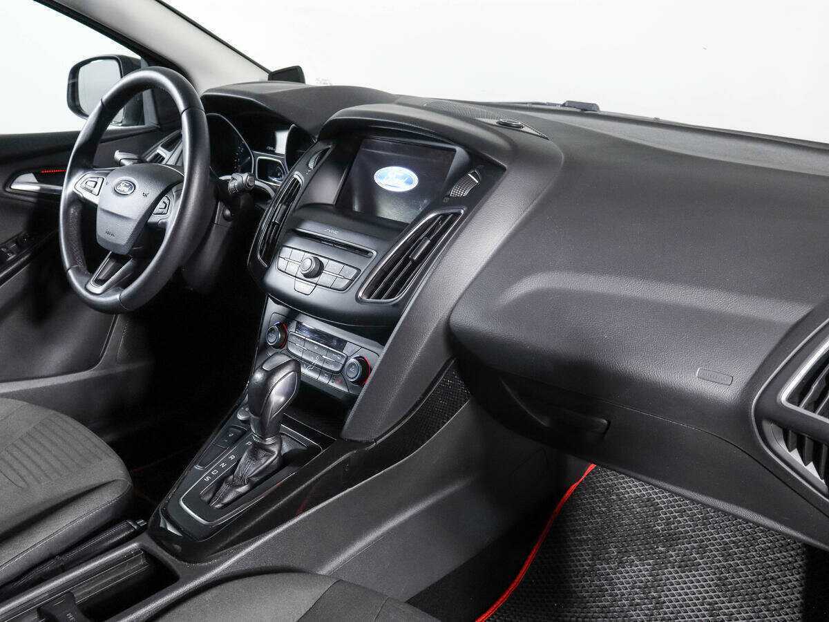 Ford Focus с пробегом — 2018 год. Фото: #6