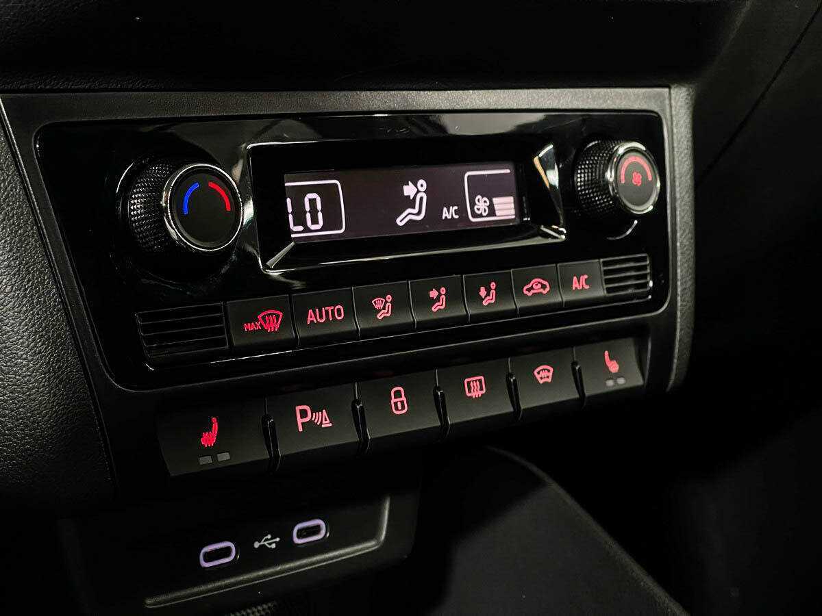 Volkswagen Polo с пробегом — 2020 год. Фото: #15