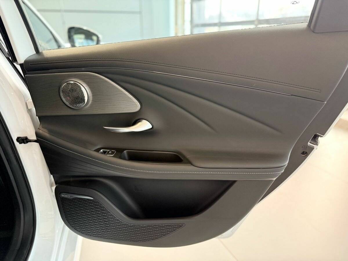 Chery Arrizo 8 с пробегом — 2023 год. Фото: #37