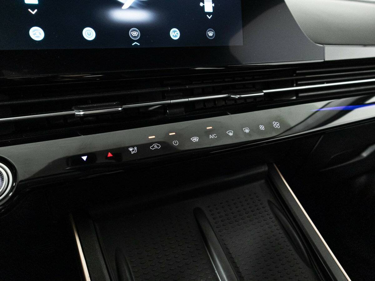 OMODA C5 с пробегом — 2024 год. Фото: #17