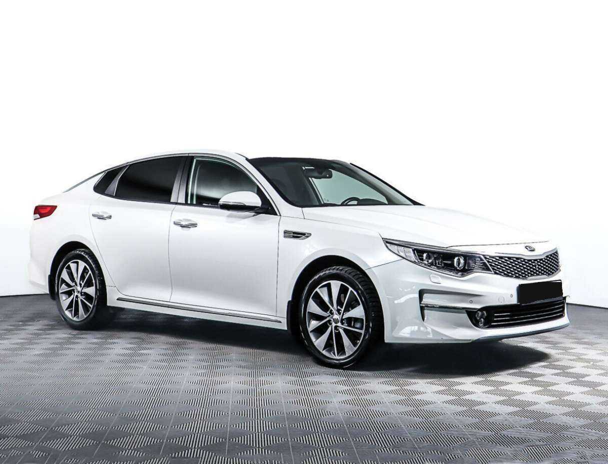 Kia Optima с пробегом — 2017 год. Фото: #2