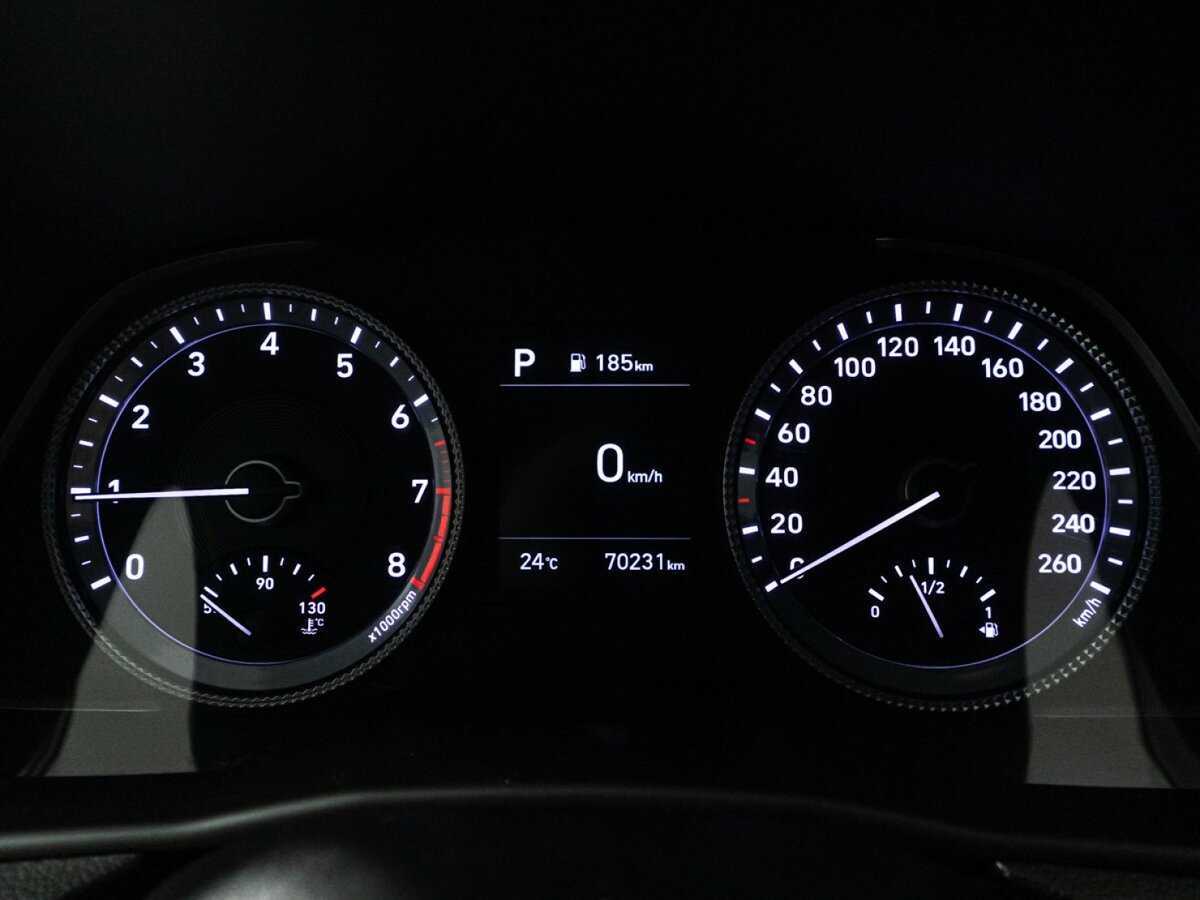 Hyundai Sonata с пробегом — 2021 год. Фото: #11