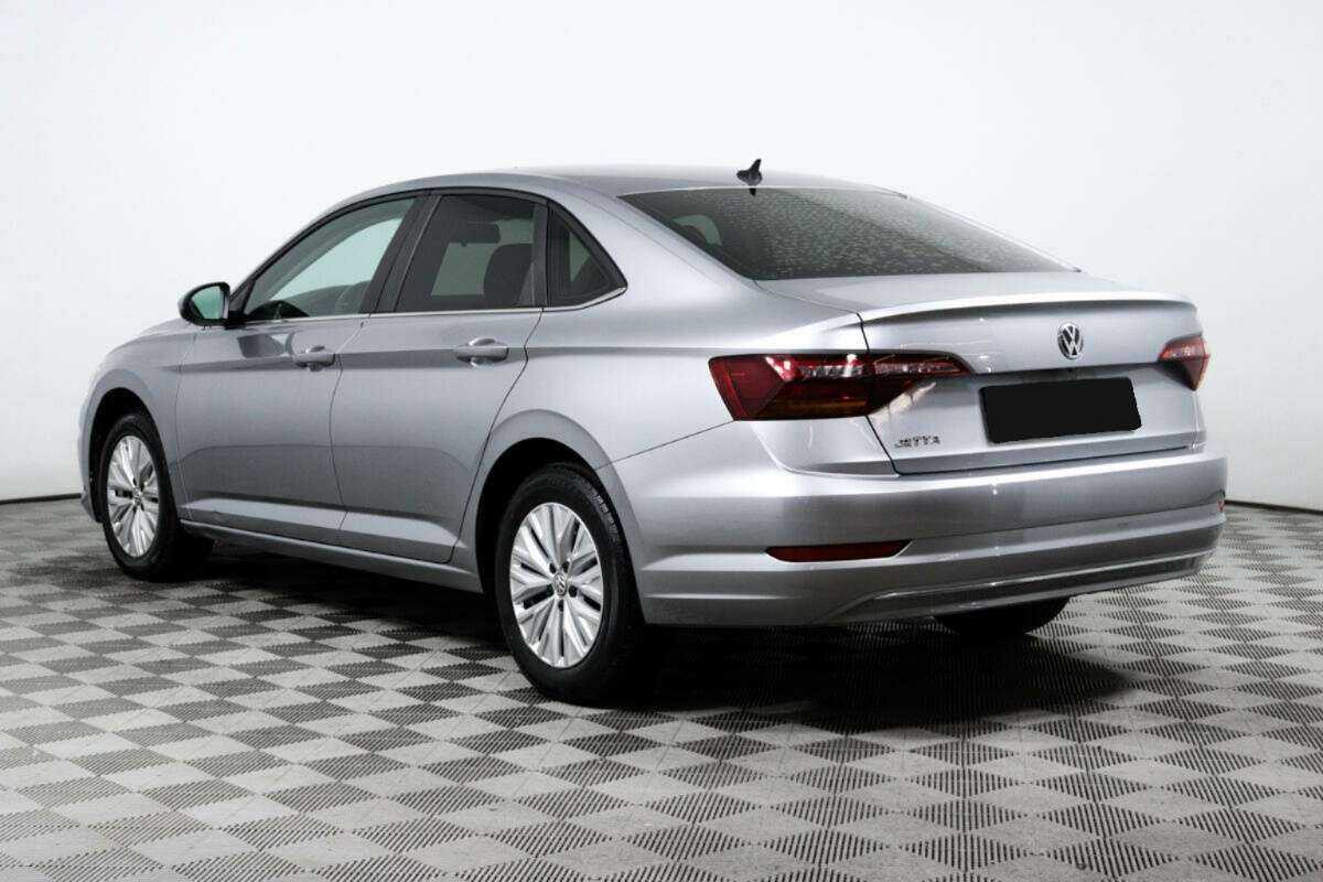 Volkswagen Jetta с пробегом — 2019 год. Фото: #6