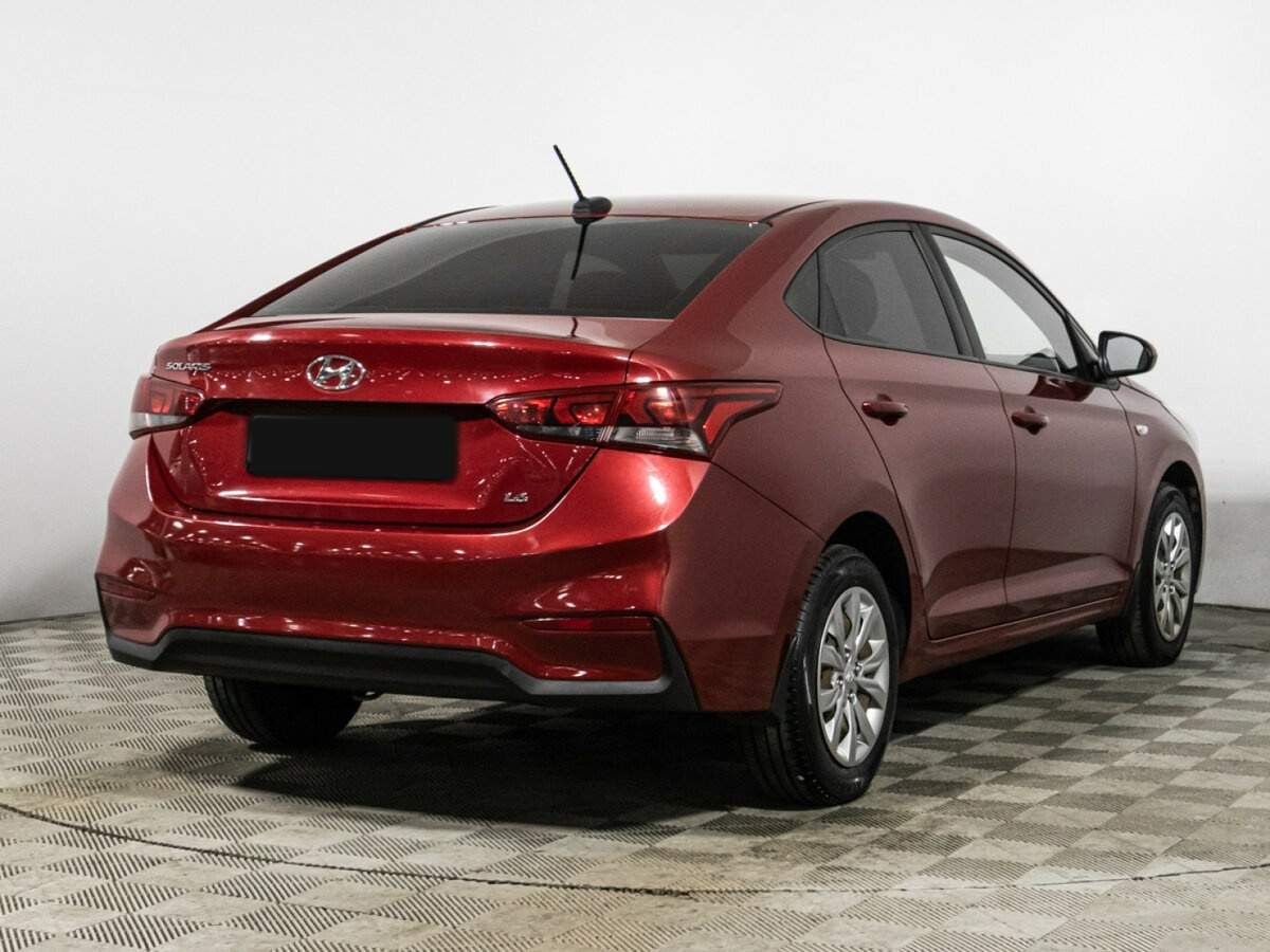 Hyundai Solaris с пробегом — 2018 год. Фото: #4