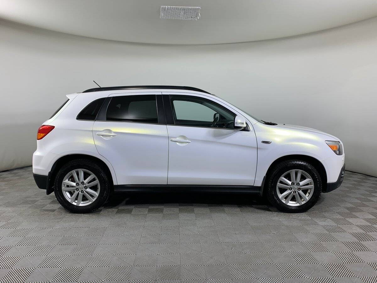 Mitsubishi ASX с пробегом — 2012 год. Фото: #3