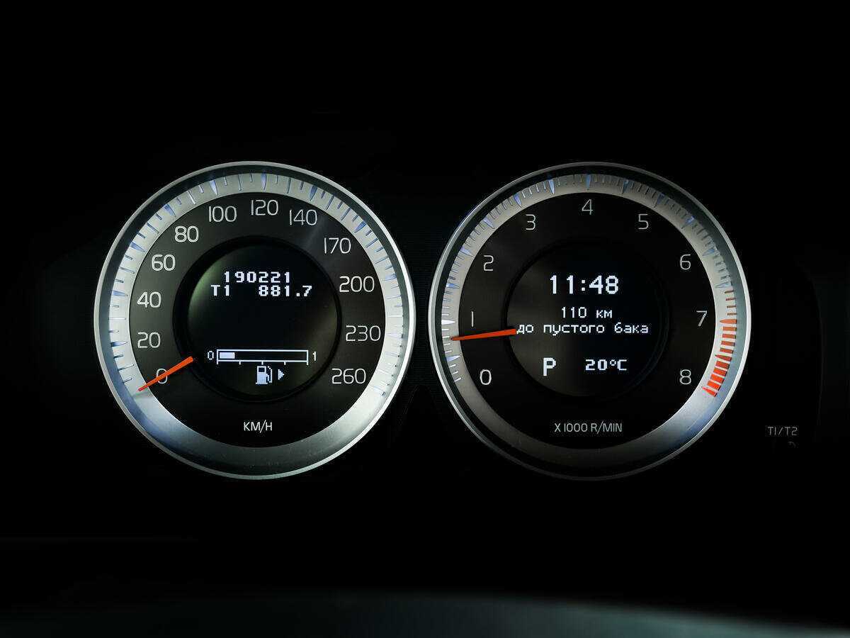 Volvo S60 с пробегом — 2012 год. Фото: #9