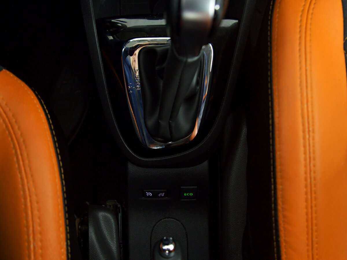 Renault Kaptur с пробегом — 2016 год. Фото: #19