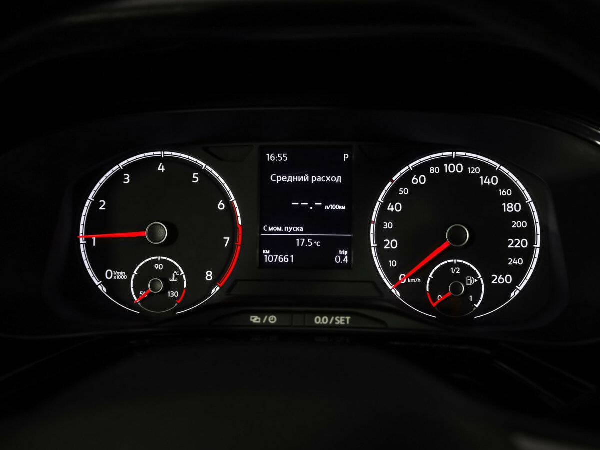 Volkswagen Polo с пробегом — 2021 год. Фото: #11