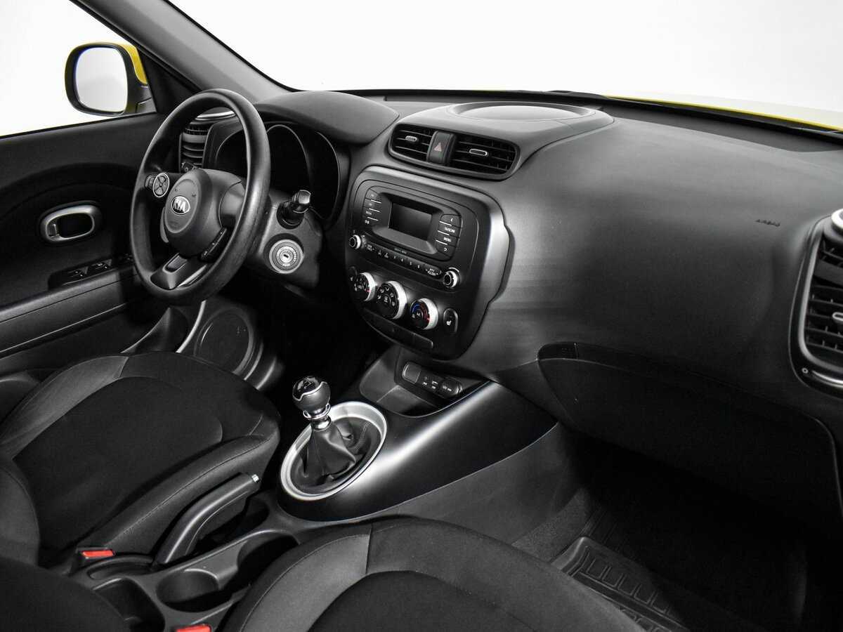 Kia Soul с пробегом — 2015 год. Фото: #11