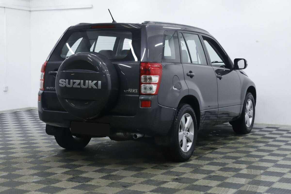 Suzuki Grand Vitara с пробегом — 2012 год. Фото: #3