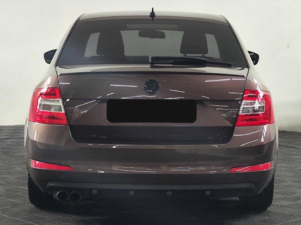 Skoda Octavia с пробегом — 2014 год. Фото: #4
