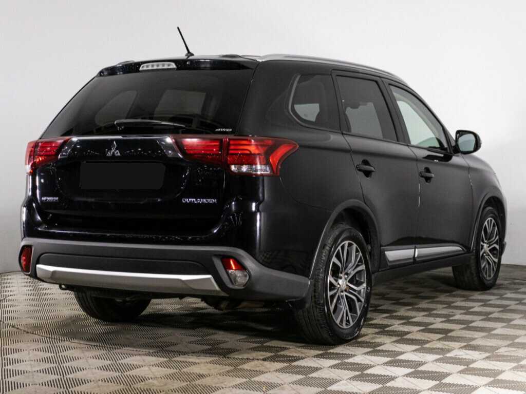 Mitsubishi Outlander с пробегом — 2016 год. Фото: #4