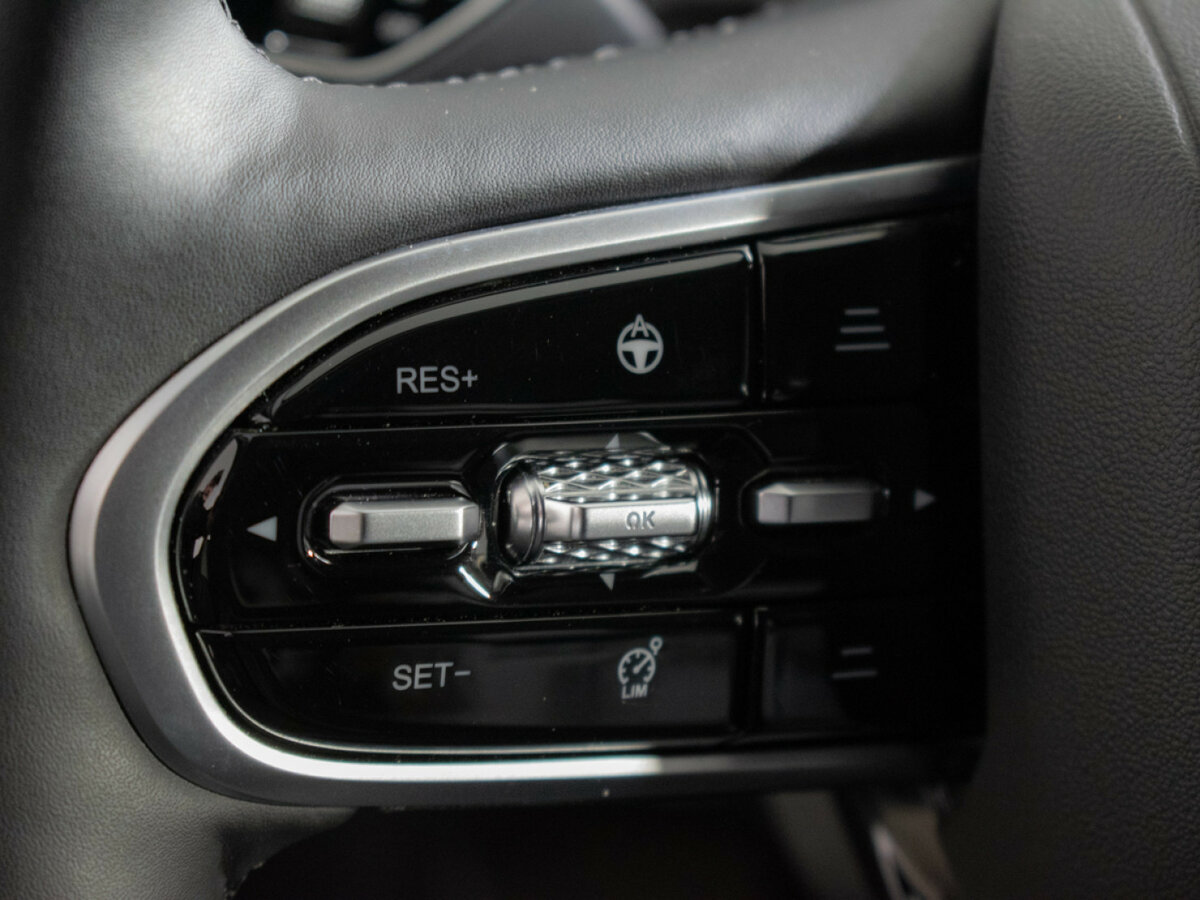 OMODA C5 с пробегом — 2023 год. Фото: #13