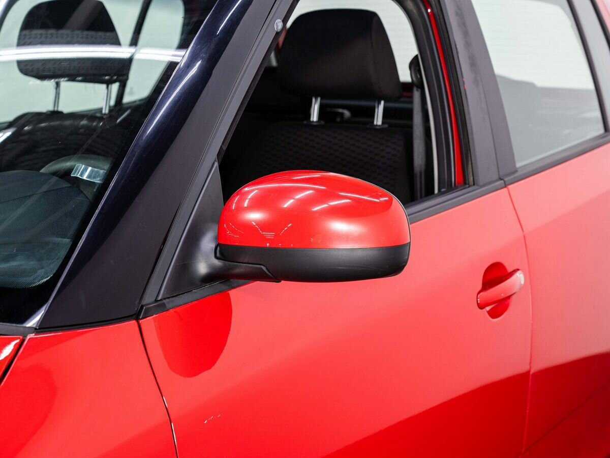 Skoda Fabia с пробегом — 2013 год. Фото: #6