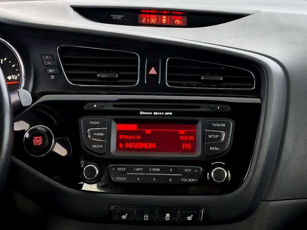 Kia Ceed с пробегом — 2012 год. Фото: #12