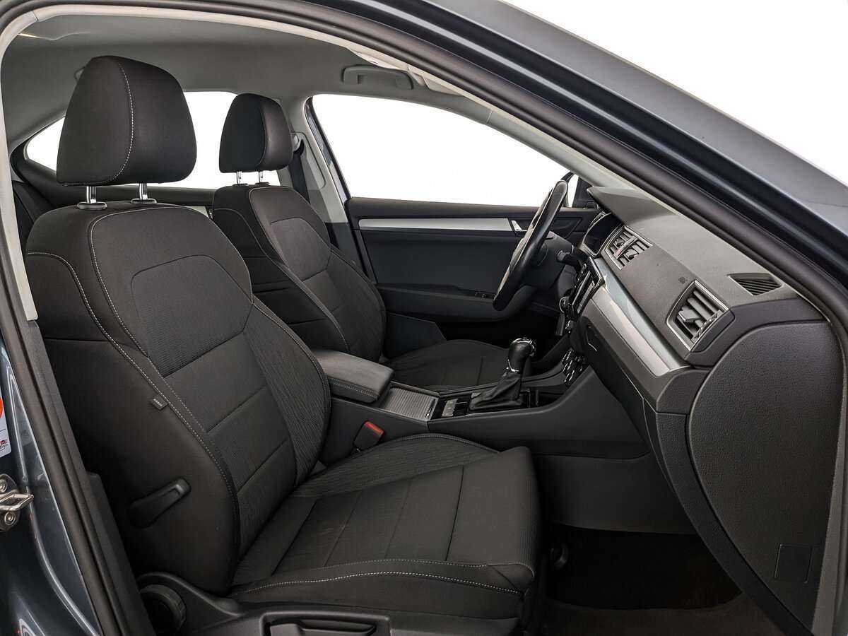 Skoda Superb с пробегом — 2019 год. Фото: #18