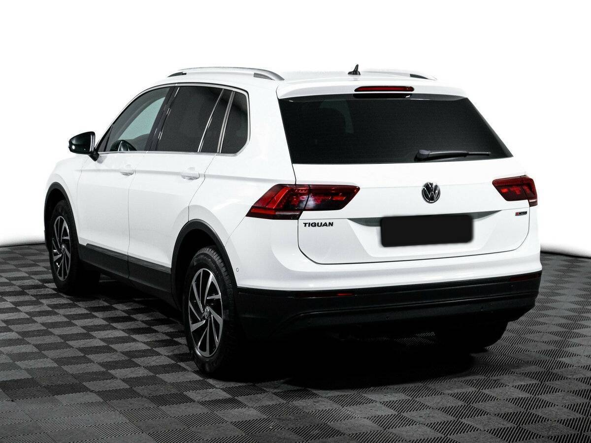Volkswagen Tiguan с пробегом — 2018 год. Фото: #6