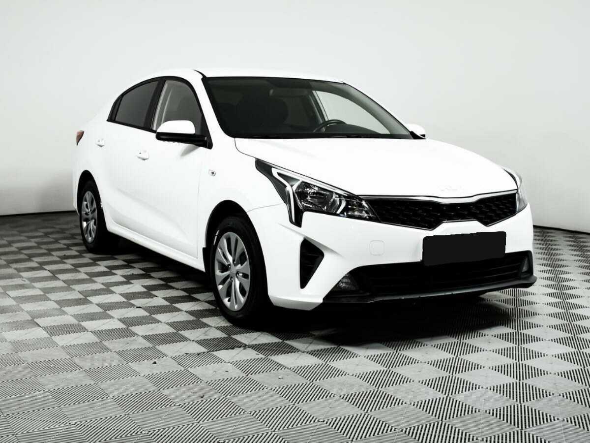 Kia Rio с пробегом — 2021 год. Фото: #2