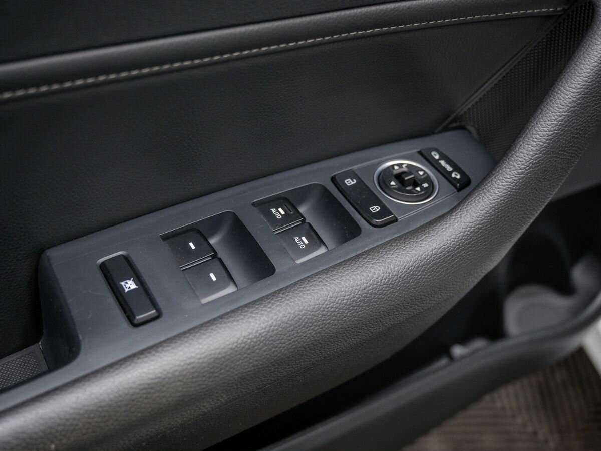 Hyundai Sonata с пробегом — 2017 год. Фото: #18