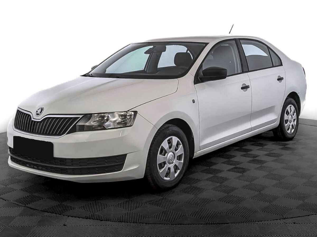 Skoda Rapid с пробегом — 2017 год. Посмотреть фото