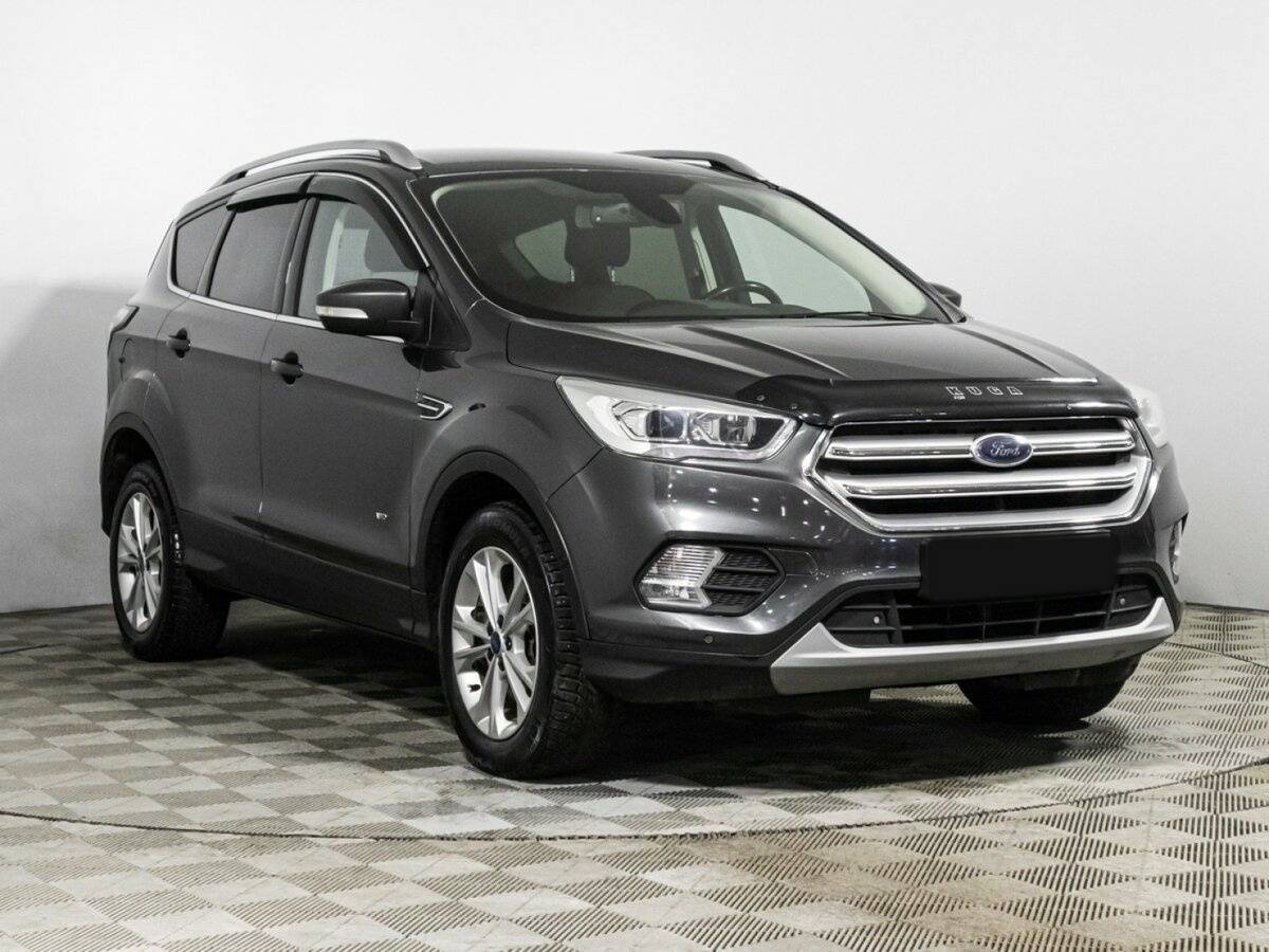 Ford Kuga с пробегом — 2017 год. Фото: #2