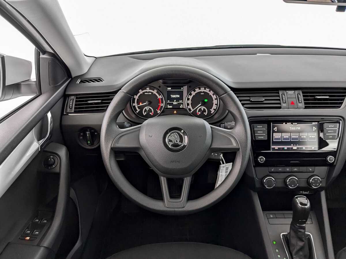 Skoda Octavia с пробегом — 2020 год. Фото: #16