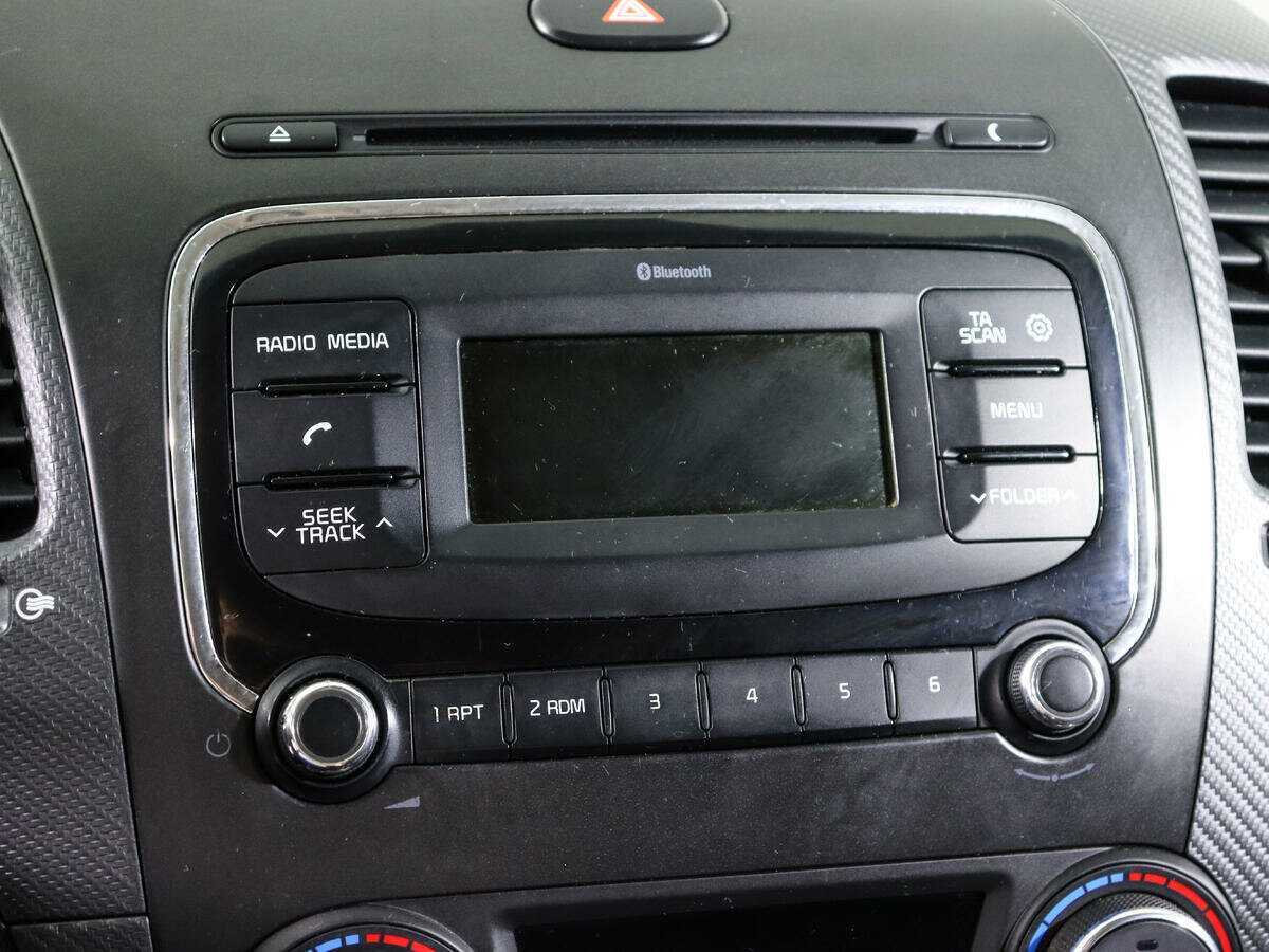 Kia Cerato с пробегом — 2017 год. Фото: #16