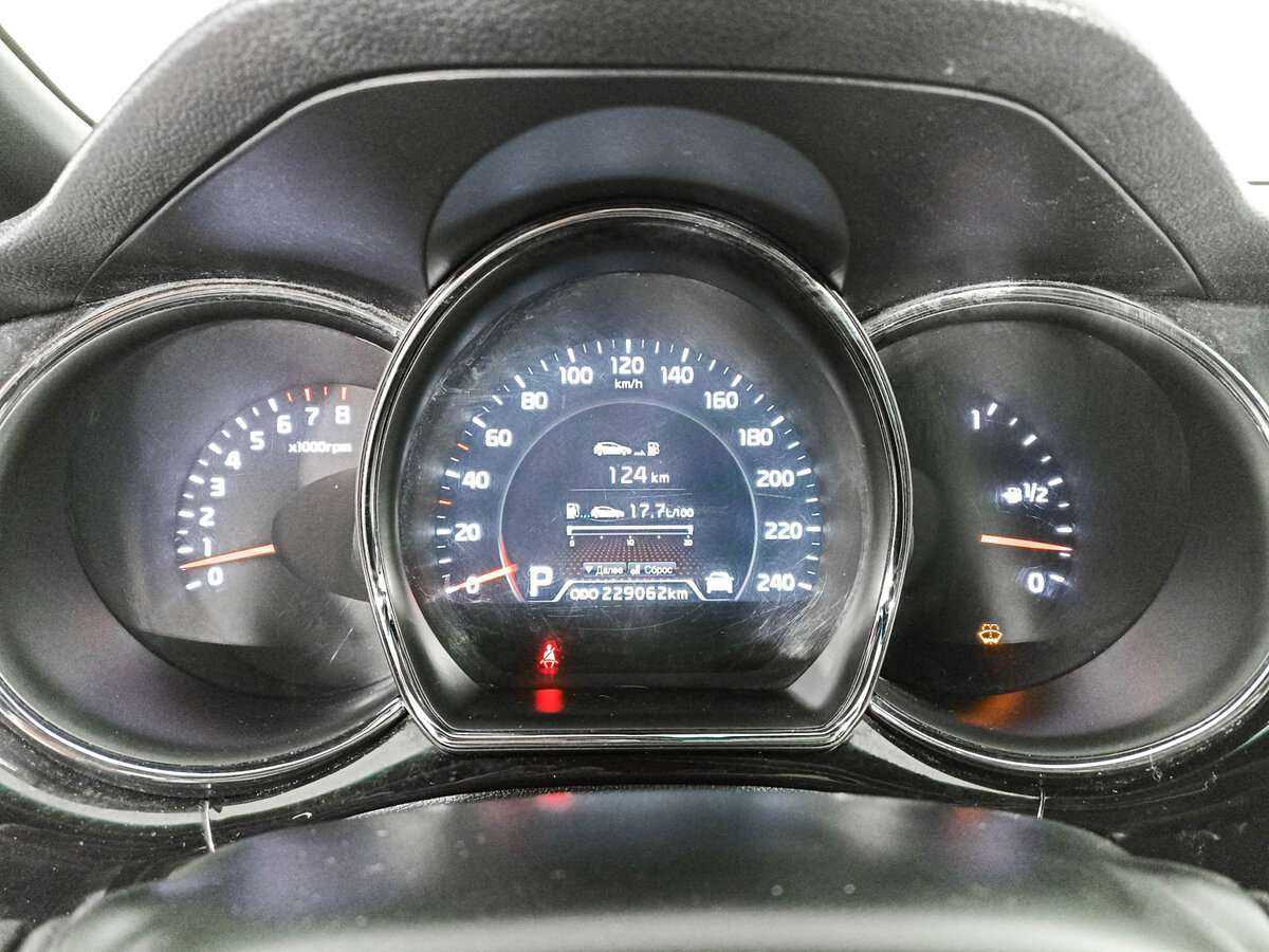 Kia Ceed с пробегом — 2013 год. Фото: #10