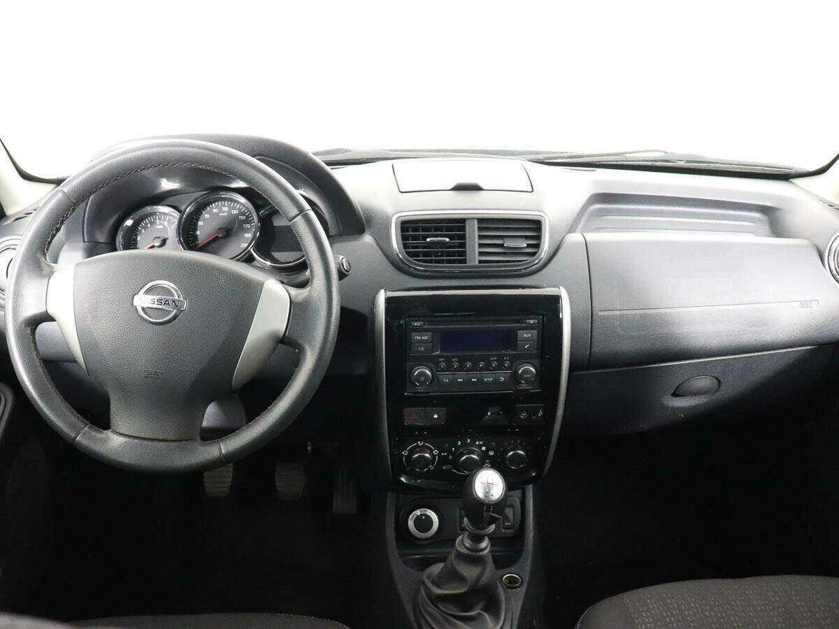 Nissan Terrano с пробегом — 2016 год. Фото: #10