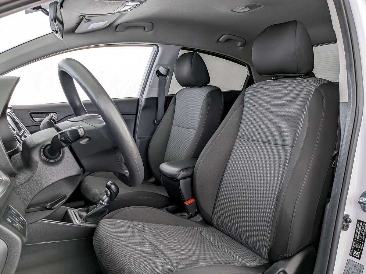 Hyundai Solaris с пробегом — 2021 год. Фото: #16