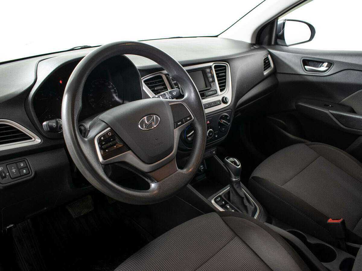 Hyundai Solaris с пробегом — 2019 год. Фото: #6