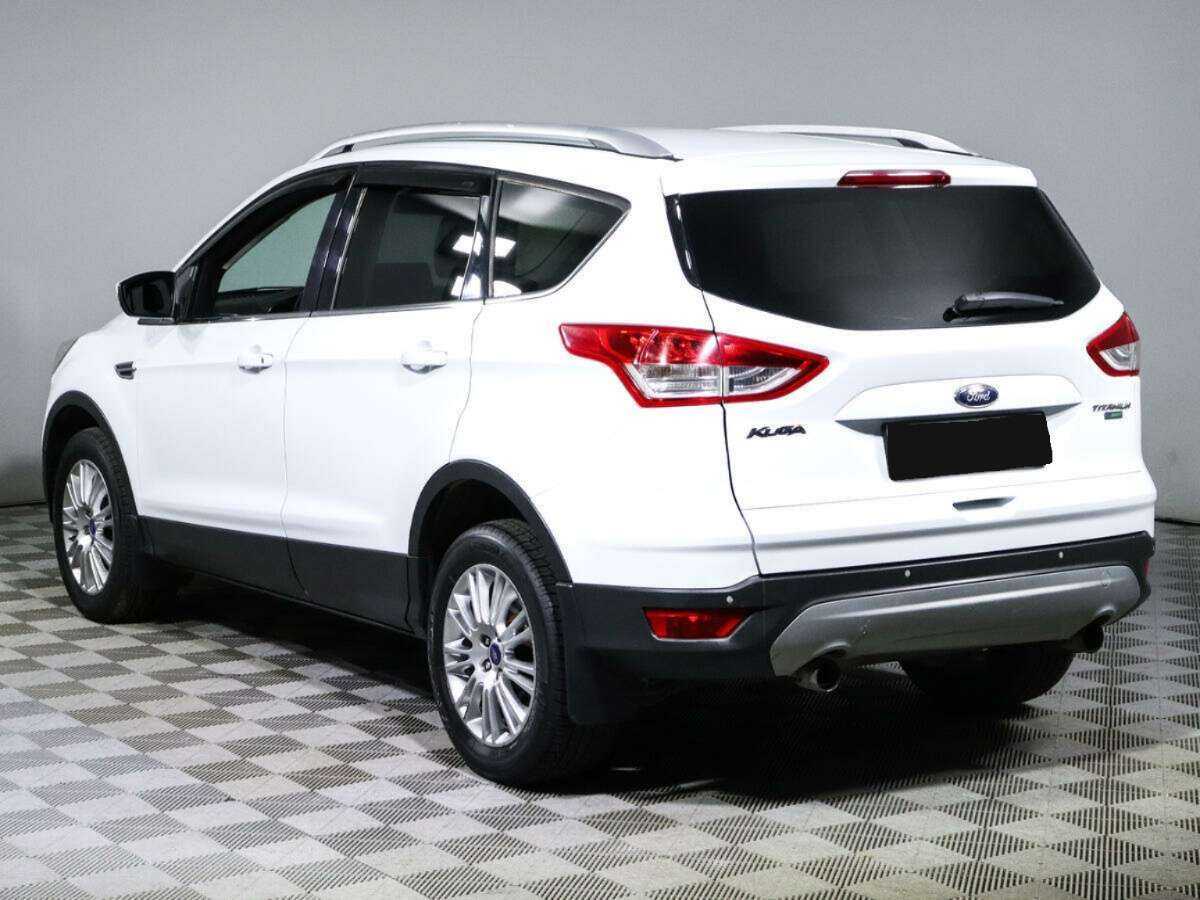 Ford Kuga с пробегом — 2015 год. Фото: #5