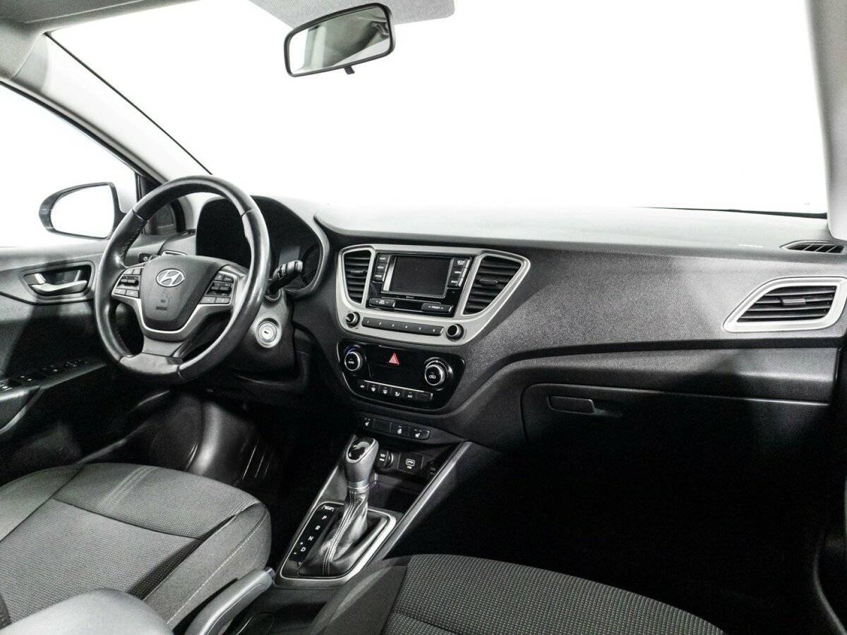 Hyundai Solaris с пробегом — 2019 год. Фото: #8