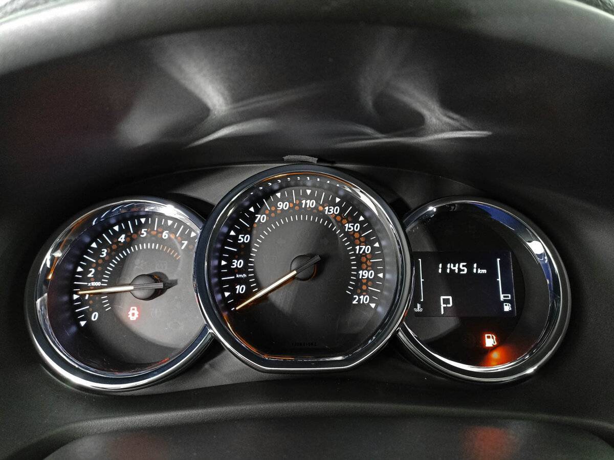 Renault Sandero с пробегом — 2020 год. Фото: #11